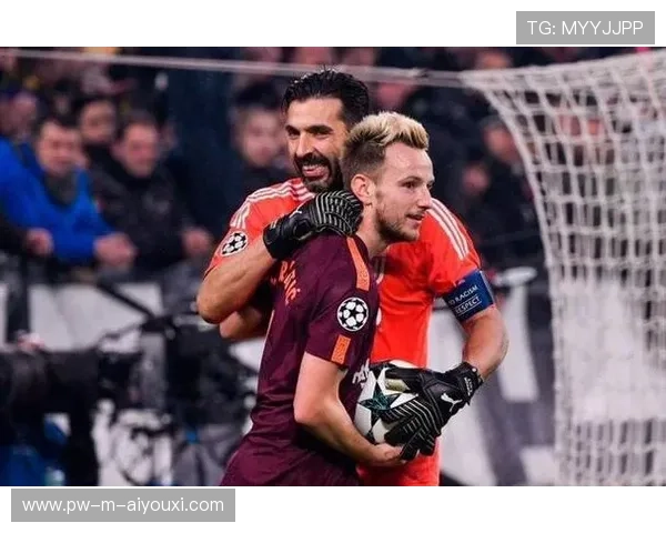 巴塞罗那禁区前沿耐心传导，机会逐渐显现